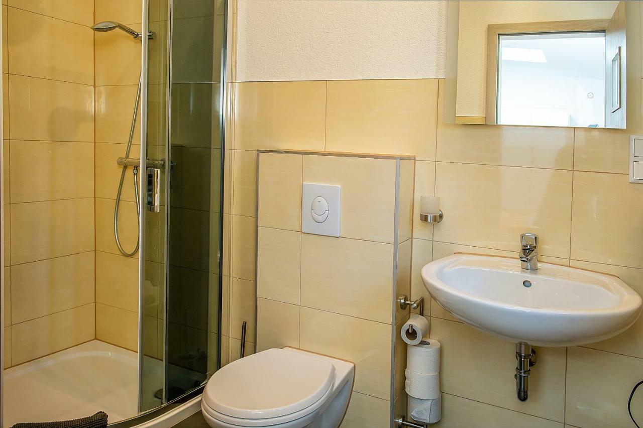 Villa Koffi Apartments 16 Plus بوتسك المظهر الخارجي الصورة