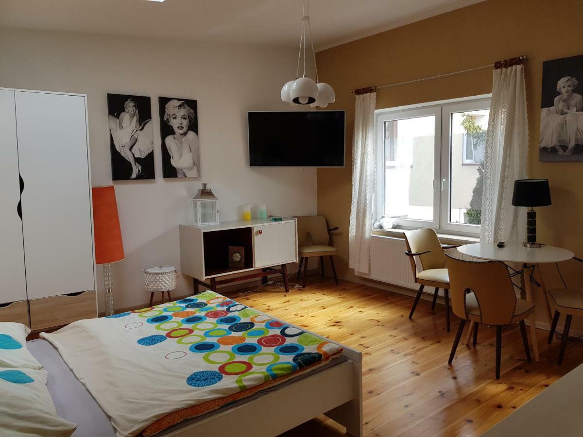Villa Koffi Apartments 16 Plus بوتسك المظهر الخارجي الصورة